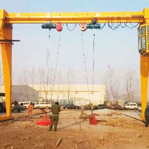 MHE型雙電動(dòng)葫蘆單梁門式起重機(jī)